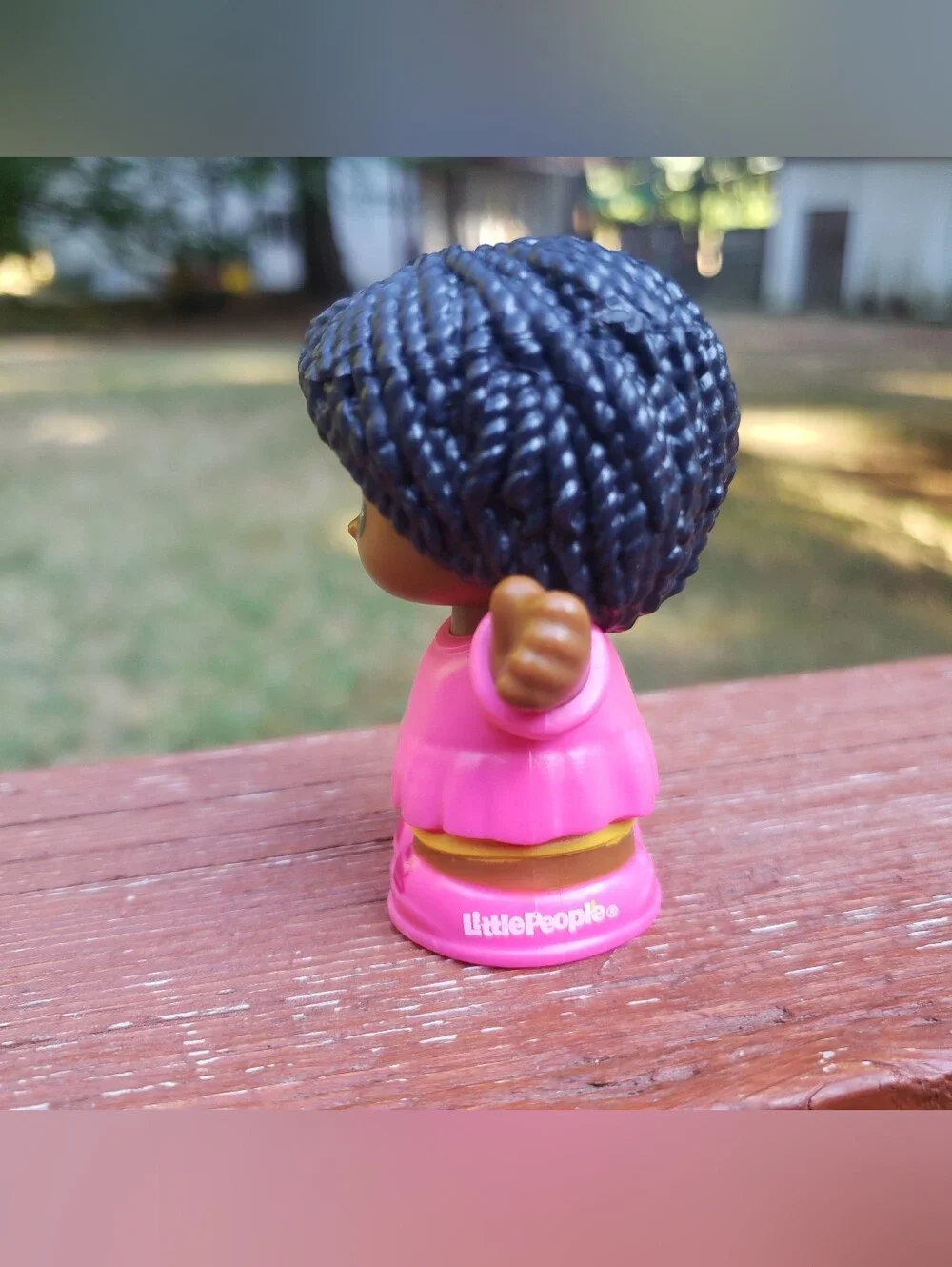 2020 Fisher-Price Little People Little Girl Wearing Pink Outfit